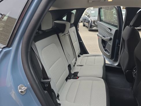 Used 2026 Ford Escape Active AWD/4WD image 12