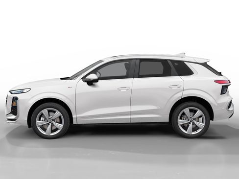 New 2026 Audi Q3 quattro 2.0T AWD/4WD image 3