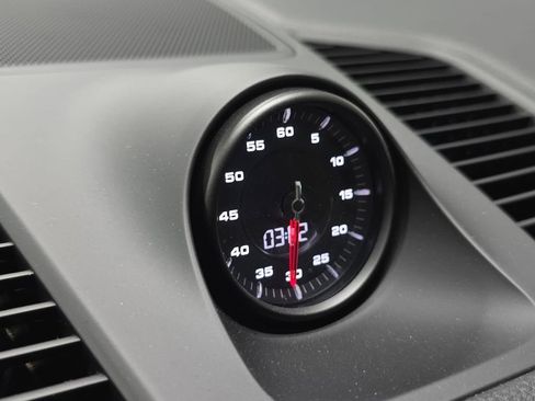 Certified 2021 Porsche Cayenne Coupe AWD/4WD image 21