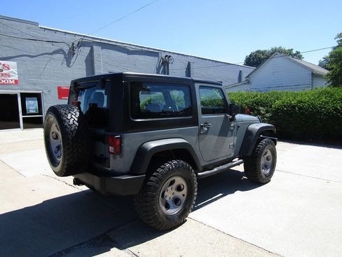 Used 2014 Jeep Wrangler Sport w/ Trailer Tow Group AWD/4WD image 5