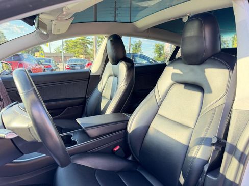 Used 2018 Tesla Model 3 Long Range AWD/4WD image 13