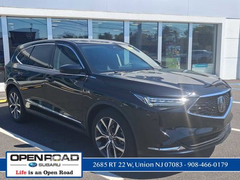 Used 2024 Acura MDX SH-AWD w/ Technology Package image 4