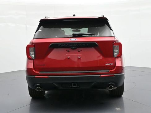Used 2022 Ford Explorer ST-Line w/ Class IV Trailer Tow Package AWD/4WD image 7