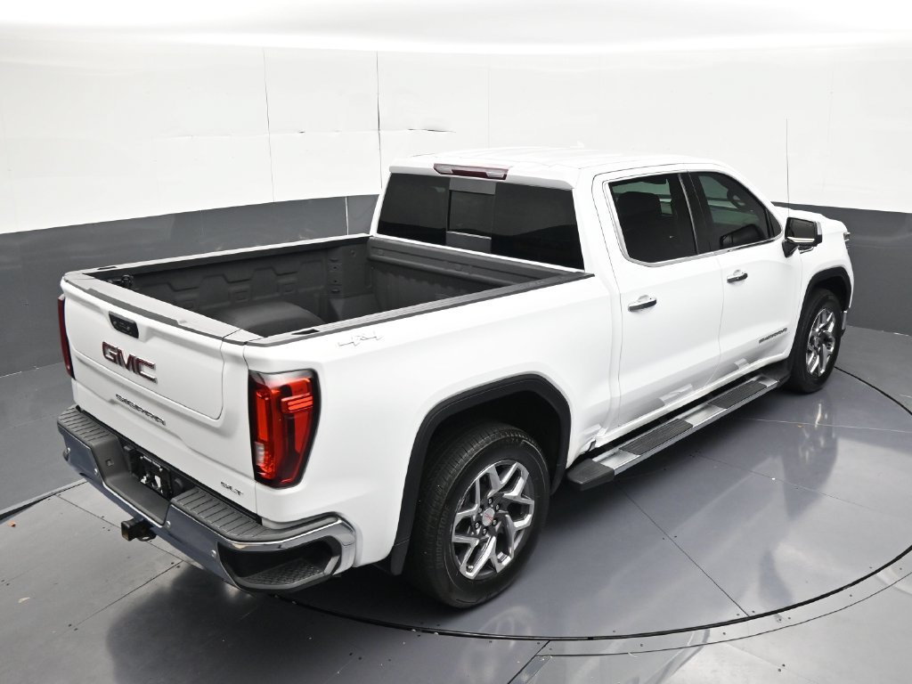 Used 2023 GMC Sierra 1500 SLT w/ SLT Premium Plus Package AWD/4WD image 19