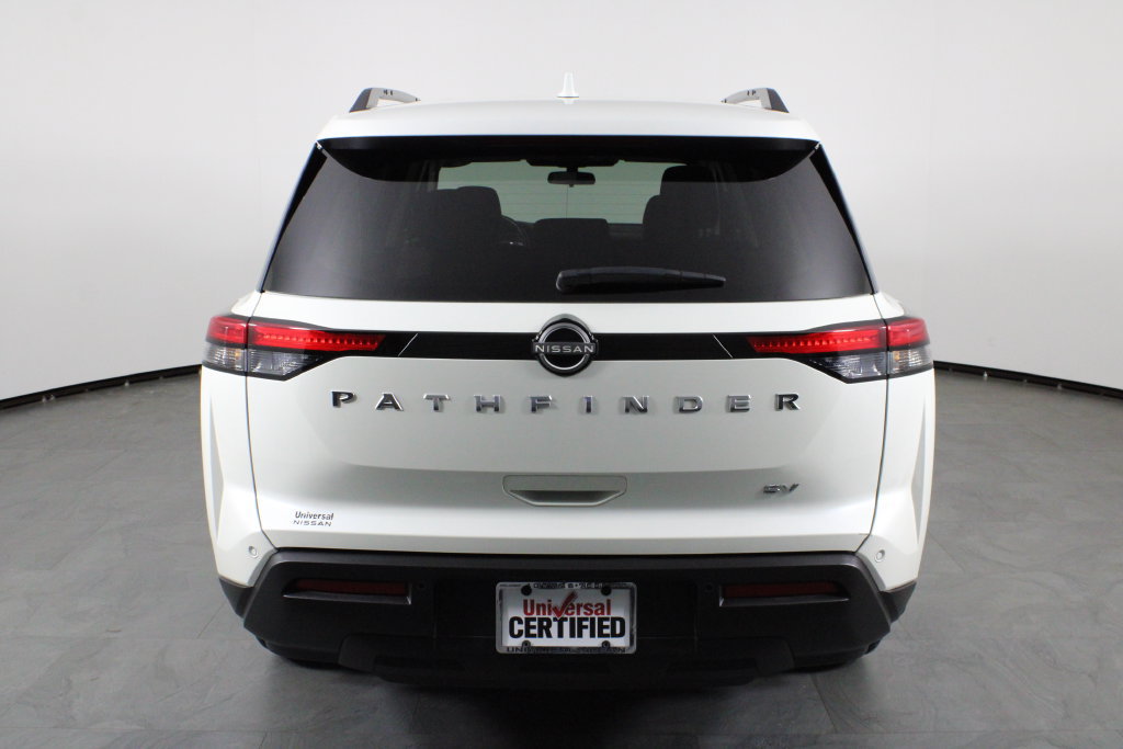 Certified 2024 Nissan Pathfinder SV FWD image 11