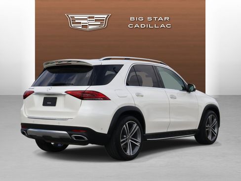 Used 2022 Mercedes-Benz GLE 350 w/ Premium Package image 5