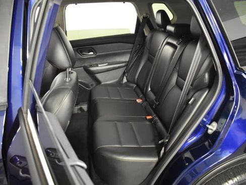 Used 2024 Nissan Rogue SV w/ SV Premium Package FWD image 27