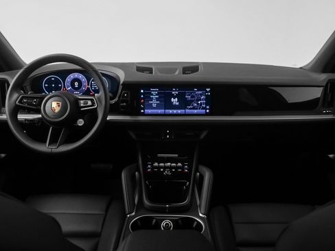 Used 2025 Porsche Cayenne image 28