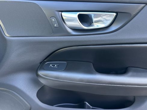 Certified 2023 Volvo S60 B5 Plus w/ Climate Package image 20