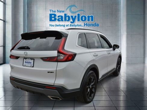 Used 2025 Honda CR-V Sport image 4