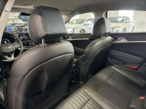 Used 2023 Genesis G70 3.3T RWD image 22