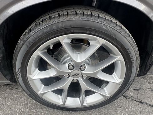 Used 2022 Dodge Challenger GT image 34