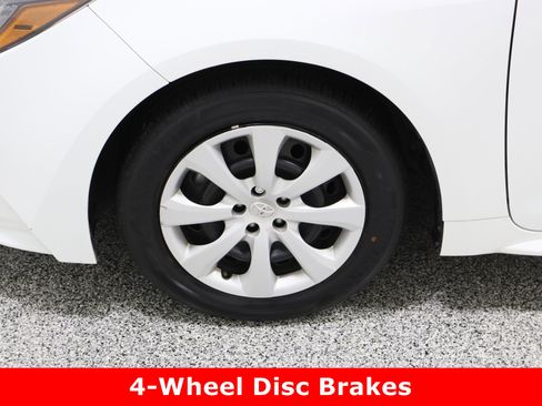 Certified 2024 Toyota Corolla LE image 11