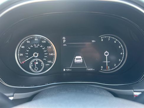 Used 2022 Genesis GV70 2.5T w/ Advanced Package AWD/4WD image 23