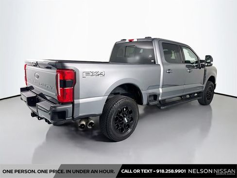 Used 2025 Ford F250 XLT w/ Black Appearance Package AWD/4WD image 5