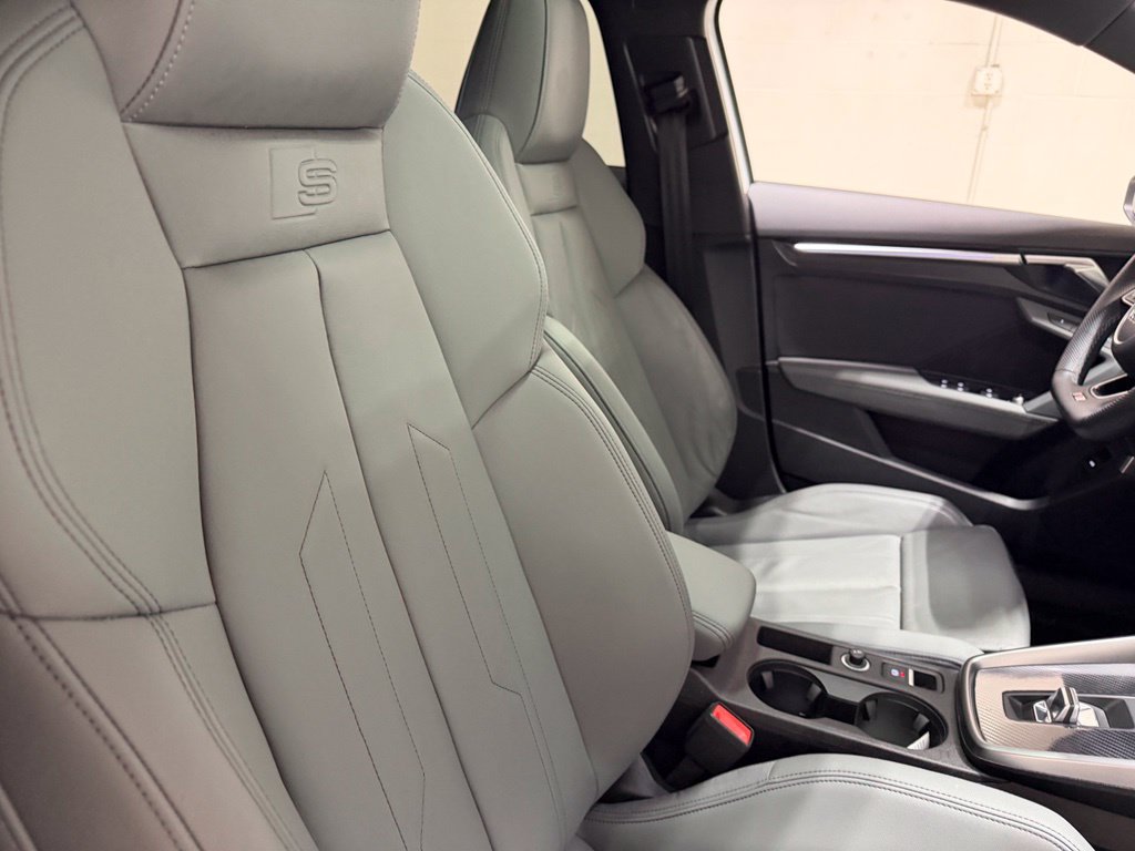 Used 2022 Audi S3 Prestige AWD/4WD image 43