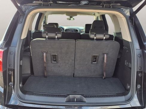 Certified 2017 GMC Acadia Denali AWD/4WD image 26