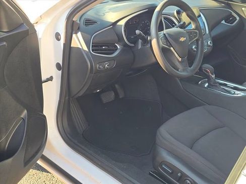 Certified 2024 Chevrolet Malibu LT FWD image 24