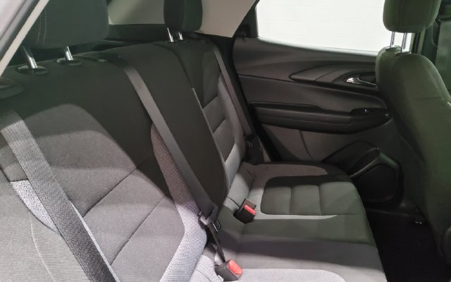 Used 2025 Chevrolet TrailBlazer LT FWD image 22