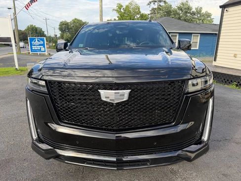 Used 2023 Cadillac Escalade Sport w/ LPO, ONYX Package AWD/4WD image 2