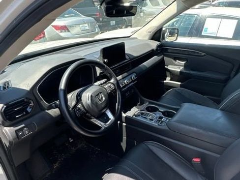 Used 2023 Honda Pilot Elite image 5