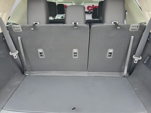 New 2026 Nissan Pathfinder SV FWD image 32