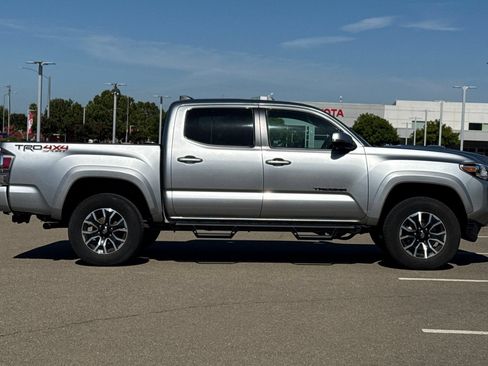 Certified 2023 Toyota Tacoma TRD Sport w/ Advanced Technology Package AWD/4WD image 3