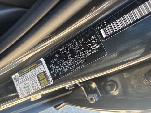 Used 2025 Kia K4 LXS FWD image 28