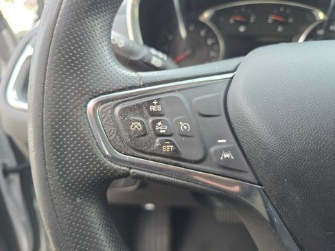 Used 2020 Chevrolet Equinox LT image 28