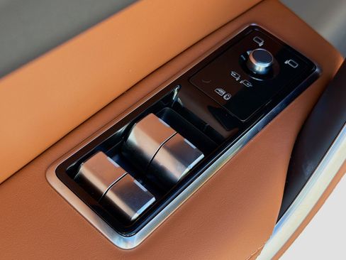 New 2026 Jaguar F-PACE R-Dynamic S image 23