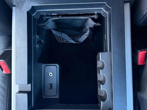 Used 2014 Ford Expedition EL Limited w/ Equipment Group 301A image 35