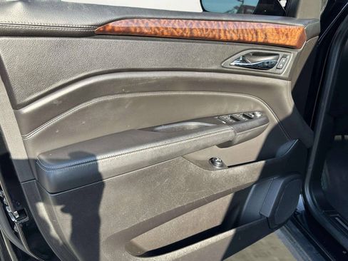 Used 2016 Cadillac SRX Luxury FWD image 11