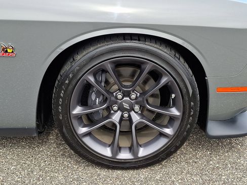 Certified 2023 Dodge Challenger R/T Scat Pack w/ Plus Package RWD image 8