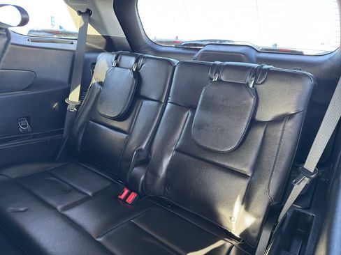 Used 2022 Ford Explorer Limited w/ Hybrid Equipment Group 310A image 34