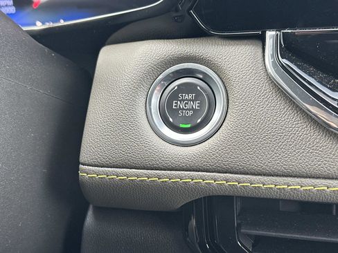 Certified 2025 Chevrolet Colorado ZR2 w/ Technology Package image 27