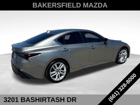 Used 2022 Lexus IS 300 RWD image 5