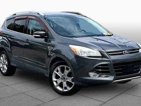 Used 2015 Ford Escape Titanium FWD image 2