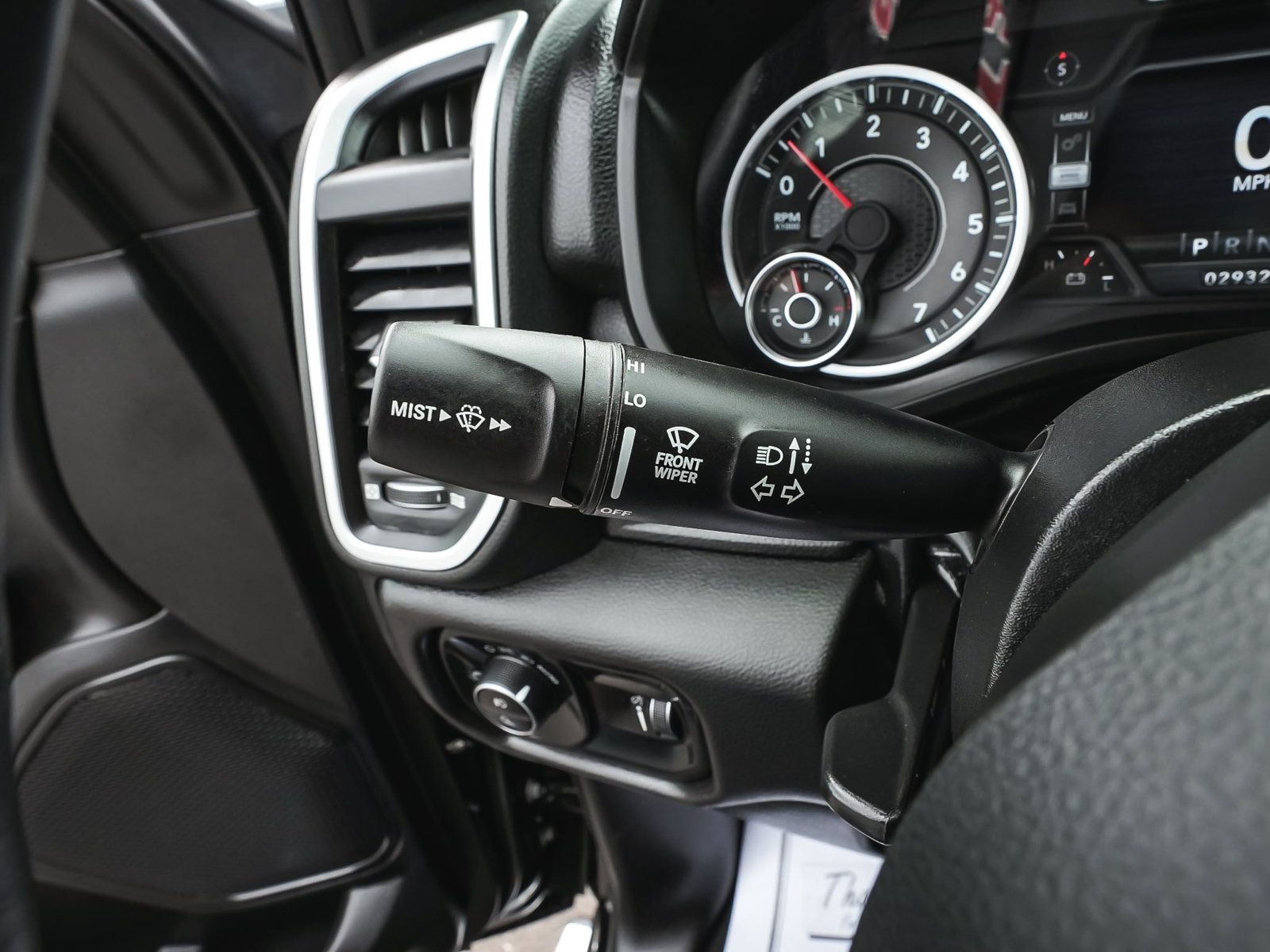 Used 2023 RAM 1500 Big Horn AWD/4WD image 23