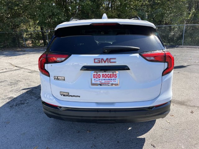 Used 2020 GMC Terrain SLE w/ Elevation Edition FWD image 4