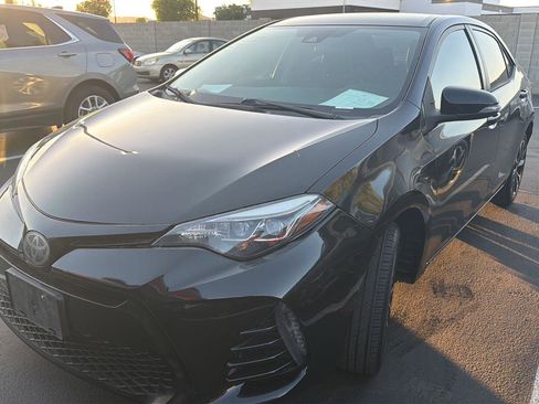 Used 2018 Toyota Corolla SE w/ Carpet Mat Package (TMS) FWD image 1