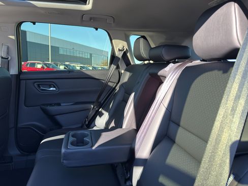 New 2026 Nissan Rogue SV w/ SV Premium Package image 33