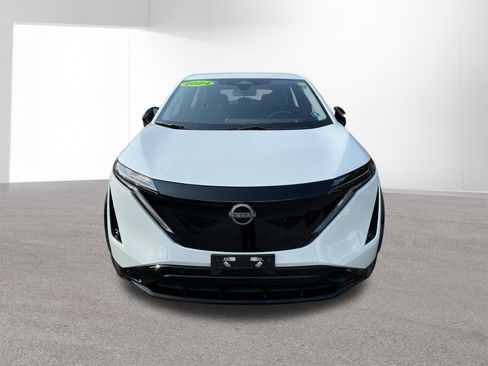 Used 2024 Nissan Ariya AWD image 8