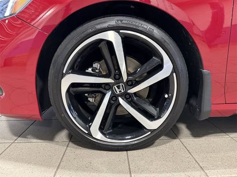 Used 2022 Honda Accord Sport image 10