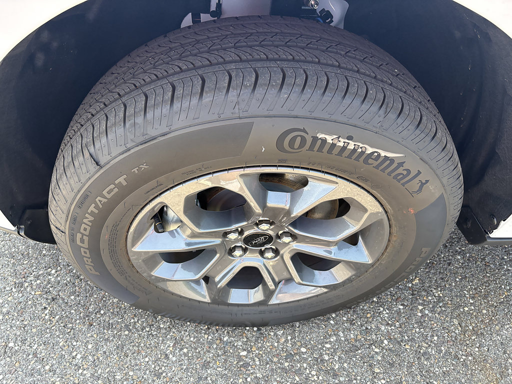 New 2026 Ford Maverick XLT FWD image 9
