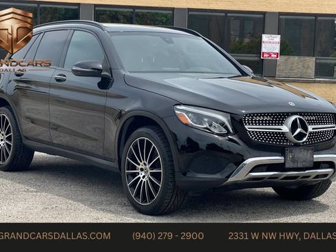 Used 2018 Mercedes-Benz GLC 300 image 1