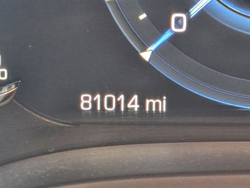 Used 2020 Cadillac Escalade Platinum image 18