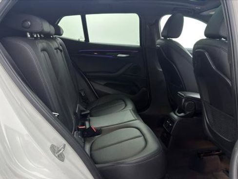 Used 2022 BMW X2 sDrive28i w/ Convenience Package FWD image 19