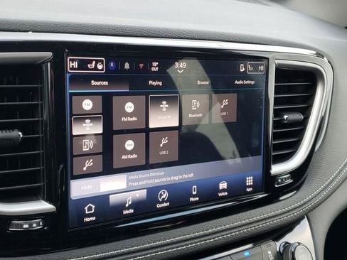 New 2026 Chrysler Pacifica Select w/ S Appearance Package FWD image 10