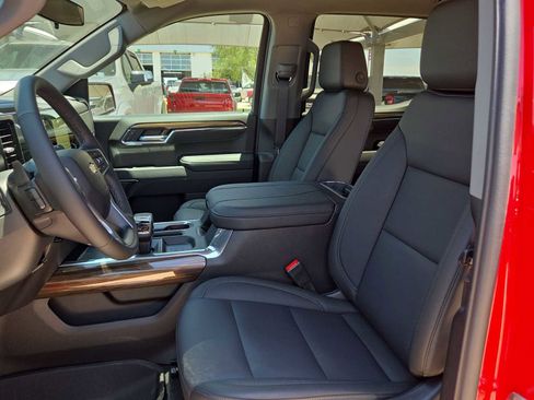 New 2026 Chevrolet Silverado 1500 LT w/ Safety Package RWD image 15