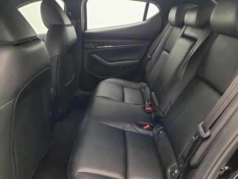 Used 2022 MAZDA MAZDA3 s image 18